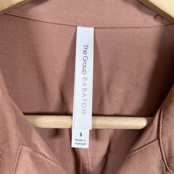 The Group Babaton Reno Button Up Shirt Size Small Brown Work Career Neutral - Picture 3 of 9